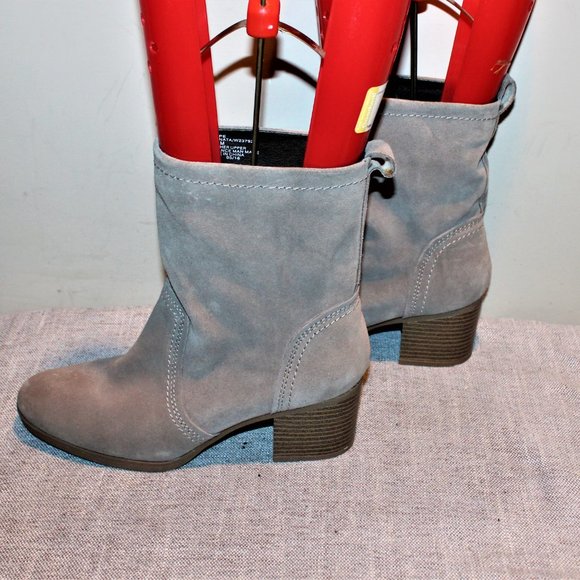 LN LADIES WHITE MOUNTAIN HIGH ANKLE BOOTS - 9 1/2M - TAN LEATHER. - Picture 4 of 8